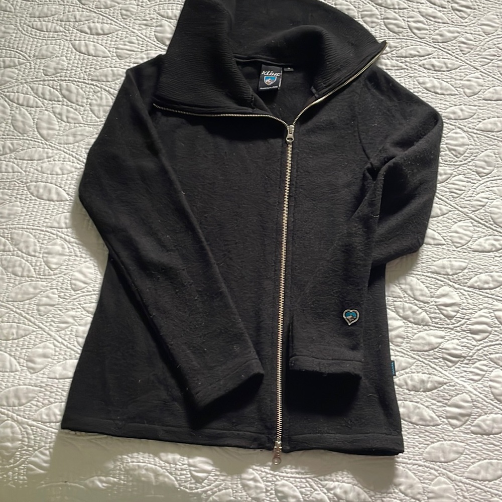 KUHL woman’s black merino Wool zipper sweater size Small